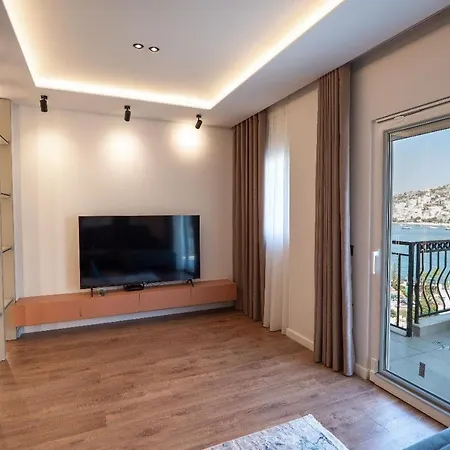 Duplex Penthouse With Jacuzzi דירה