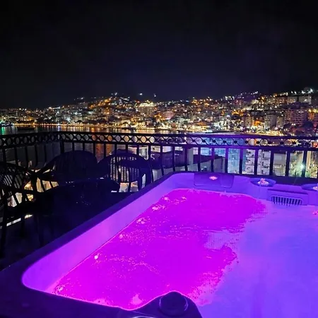 Duplex Penthouse With Jacuzzi דירה
