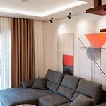 Duplex Penthouse With Jacuzzi Sarandë
