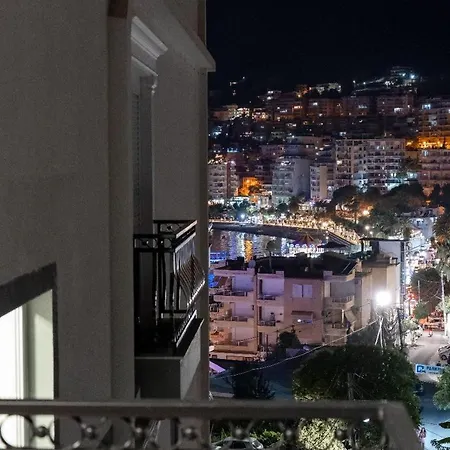 Delux Duplex Appartamento Sarandë