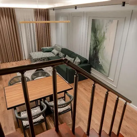 Appartamento Delux Duplex Sarandë