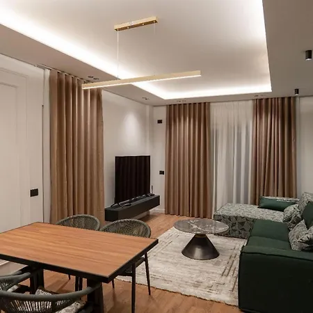 Appartamento Delux Duplex Sarandë