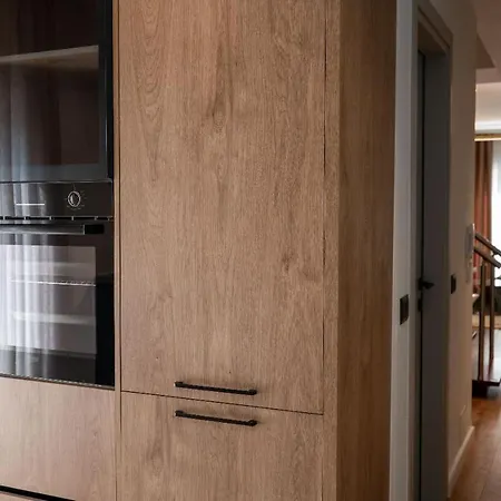 Delux Duplex Appartamento Sarandë