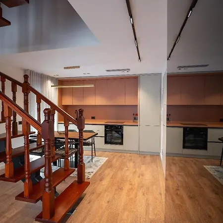 Delux Duplex * Saranda