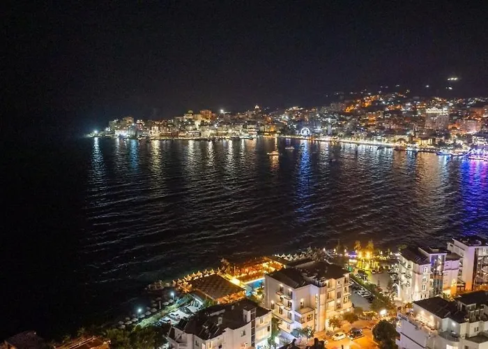 Duplex Penthouse With Jacuzzi Sarande