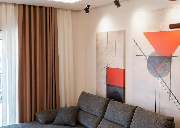 Delux Duplex Saranda