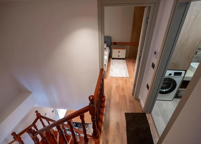 Duplex Penthouse With Jacuzzi Apartment