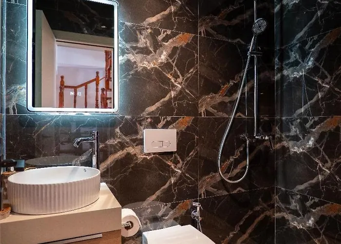 Duplex Penthouse With Jacuzzi Apartment